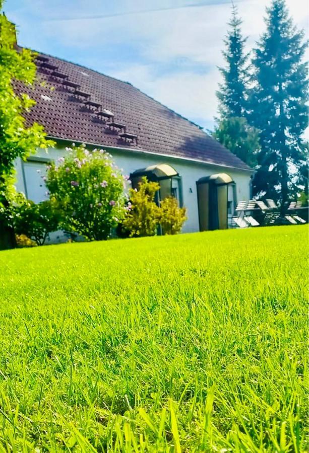 Apartament Familienhof Mueritz Klein Plasten Zewnętrze zdjęcie